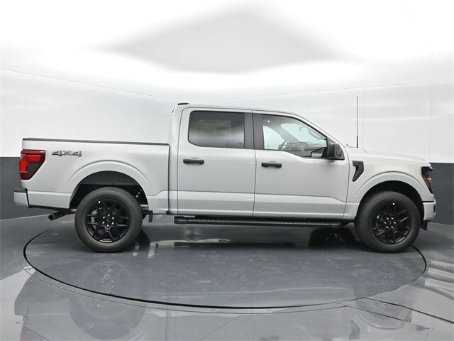 new 2024 Ford F-150 car, priced at $49,179