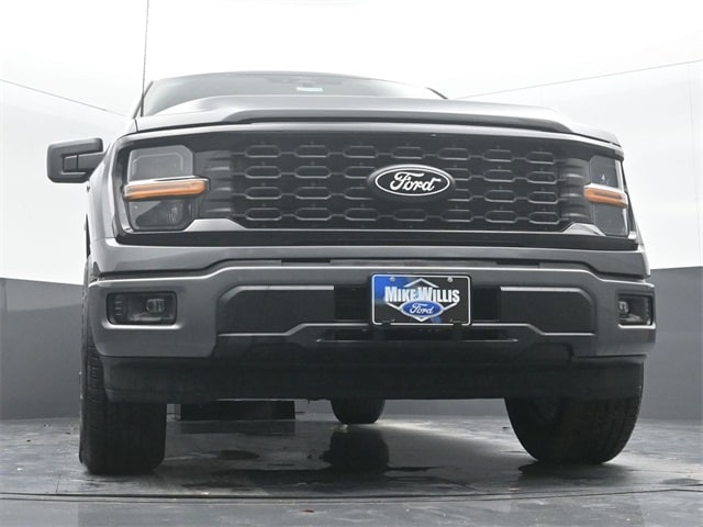 new 2025 Ford F-150 car, priced at $49,365