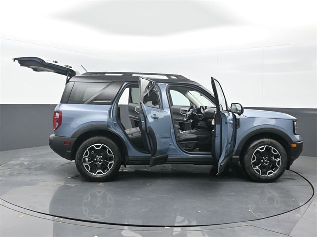 new 2025 Ford Bronco Sport car, priced at $36,912
