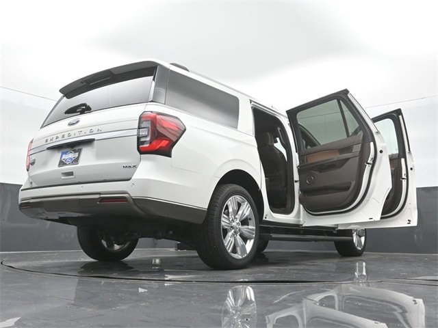 new 2024 Ford Expedition car, priced at $76,445