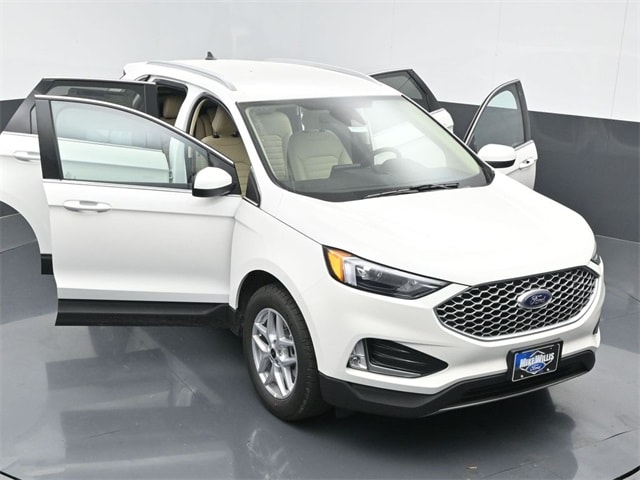 new 2024 Ford Edge car, priced at $37,020