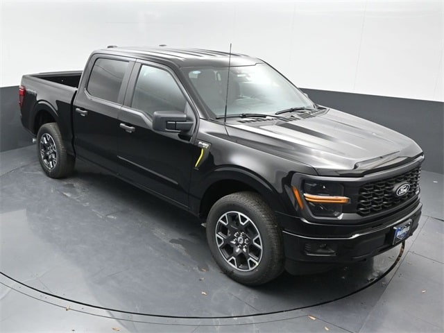 new 2025 Ford F-150 car, priced at $52,130