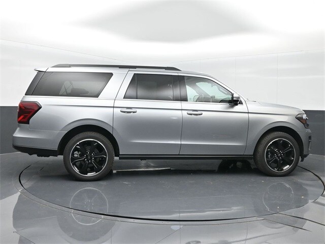 new 2024 Ford Expedition car, priced at $71,860