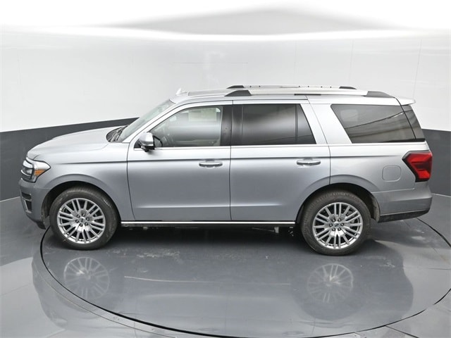 new 2024 Ford Expedition car, priced at $63,400