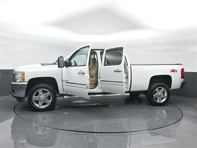 used 2014 Chevrolet Silverado 2500HD car, priced at $22,298