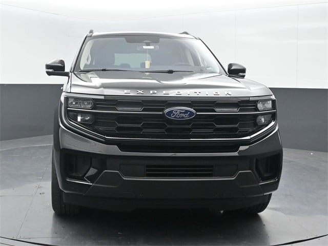 new 2025 Ford Expedition car, priced at $68,210