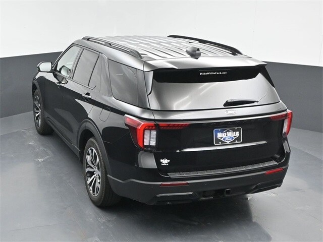 new 2025 Ford Explorer car, priced at $43,615