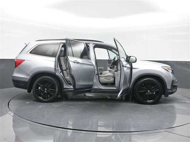 used 2022 Honda Pilot car, priced at $26,900
