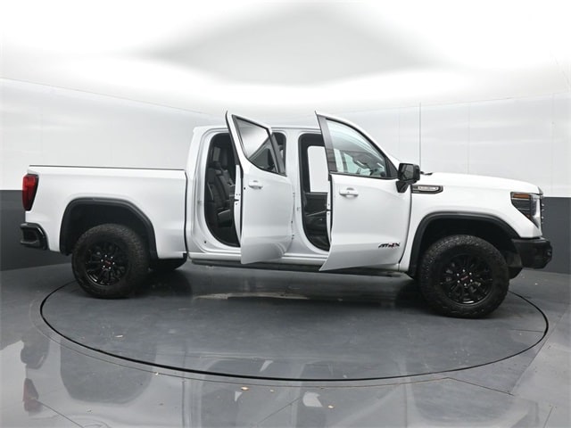 used 2023 GMC Sierra 1500 car, priced at $59,567
