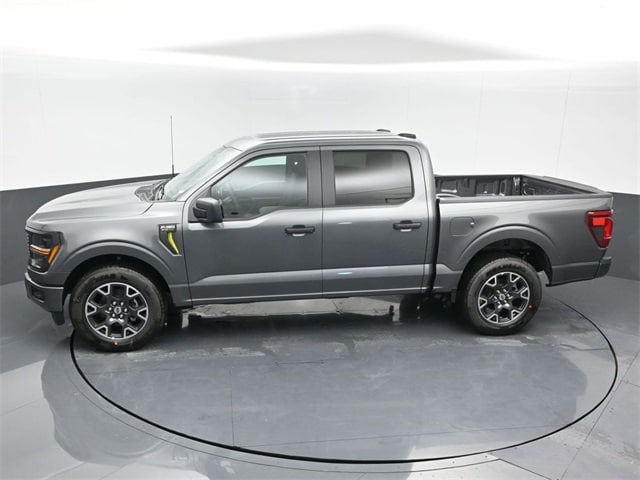 new 2024 Ford F-150 car, priced at $47,996