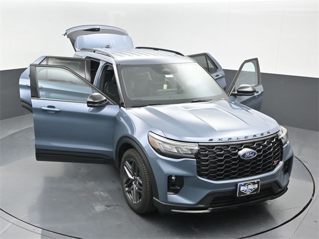 new 2025 Ford Explorer car, priced at $54,860