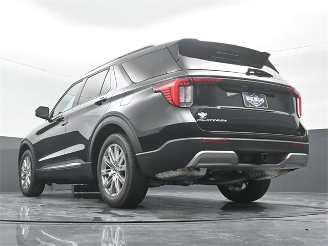 new 2025 Ford Explorer car, priced at $50,345