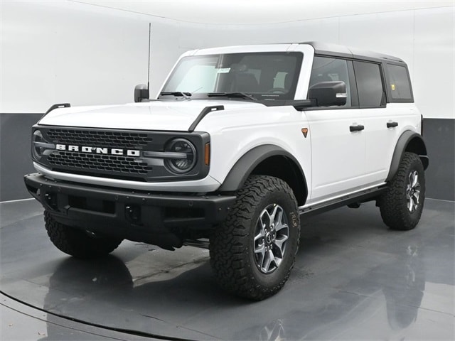 new 2024 Ford Bronco car, priced at $59,185