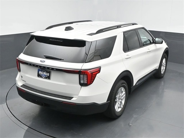new 2025 Ford Explorer car, priced at $38,440