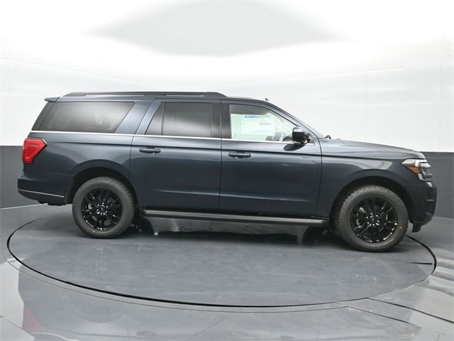 new 2024 Ford Expedition car, priced at $59,975