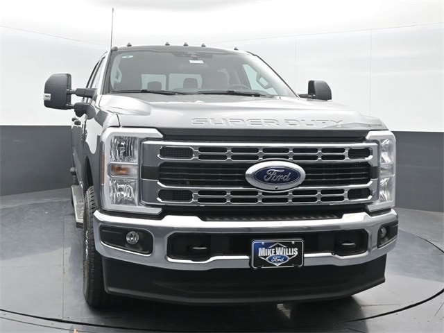 new 2025 Ford Super Duty car, priced at $71,720
