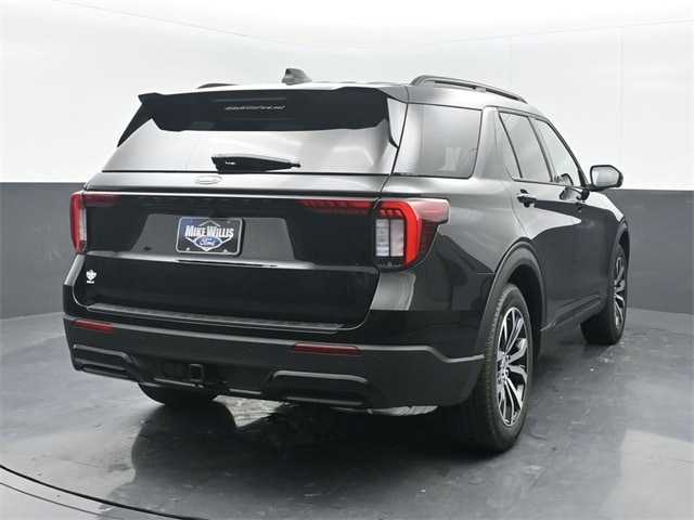 new 2025 Ford Explorer car, priced at $43,590
