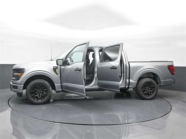 new 2025 Ford F-150 car, priced at $41,837