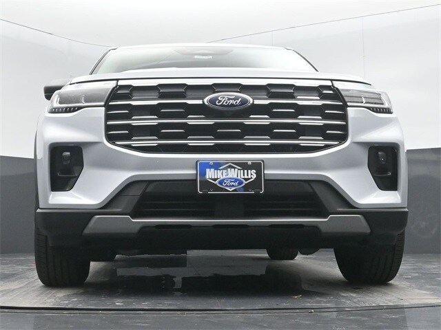 new 2025 Ford Explorer car, priced at $41,620