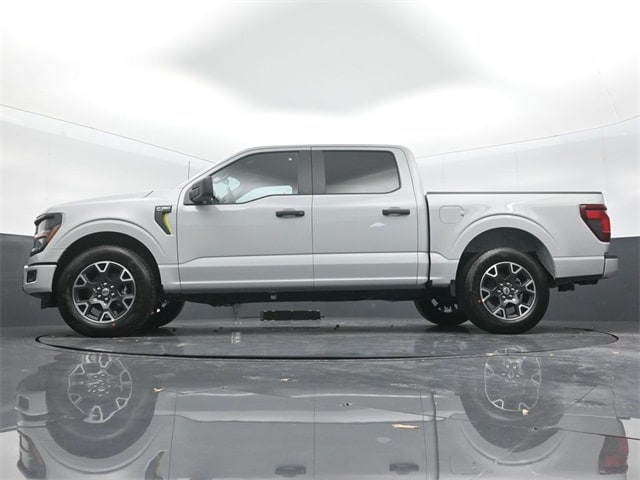 new 2024 Ford F-150 car, priced at $47,120