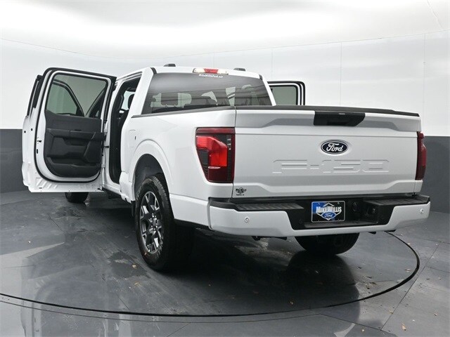 new 2024 Ford F-150 car, priced at $40,670