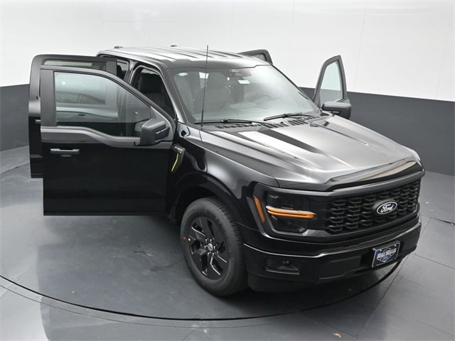 new 2025 Ford F-150 car, priced at $42,330