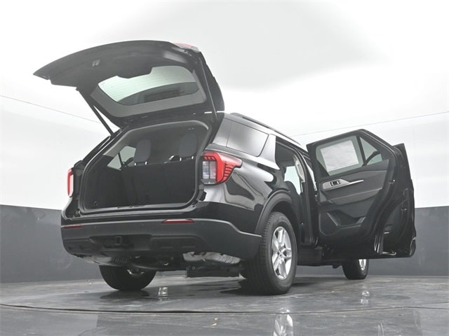 new 2025 Ford Explorer car, priced at $37,645