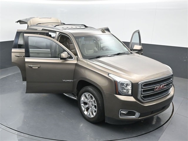 used 2016 GMC Yukon car, priced at $21,942