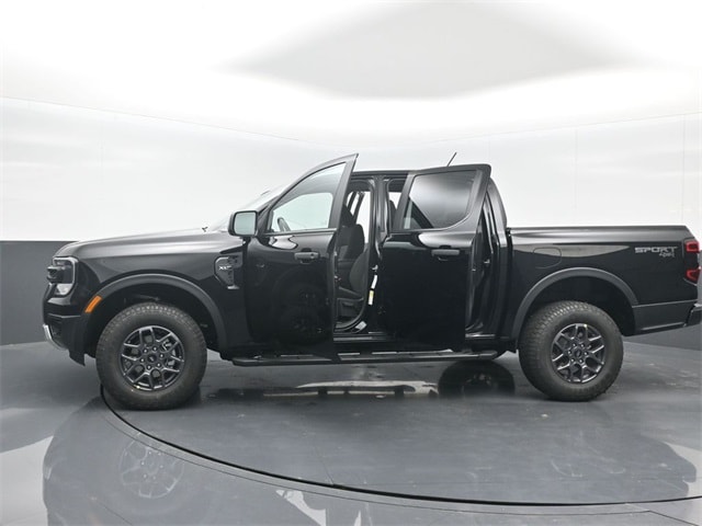 new 2025 Ford Ranger car, priced at $40,375