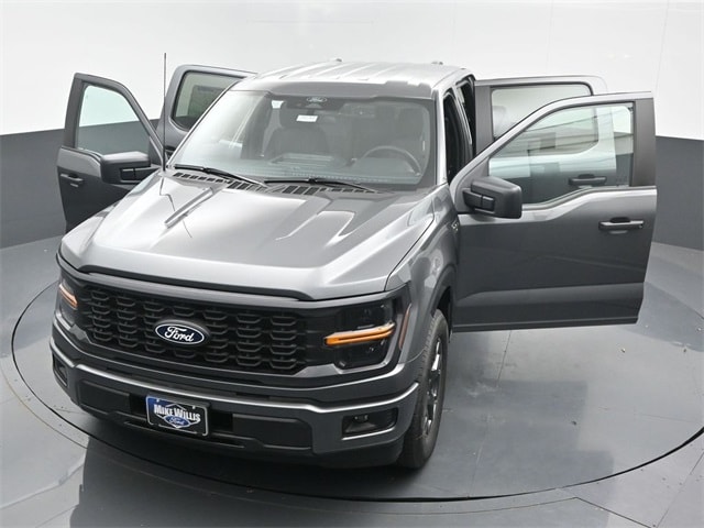 new 2025 Ford F-150 car, priced at $43,169