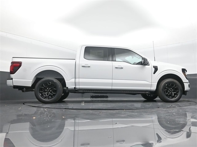 new 2024 Ford F-150 car, priced at $46,050