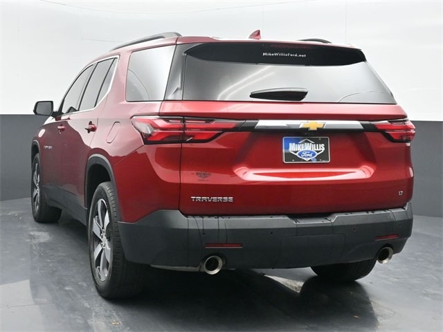 used 2022 Chevrolet Traverse car, priced at $30,194