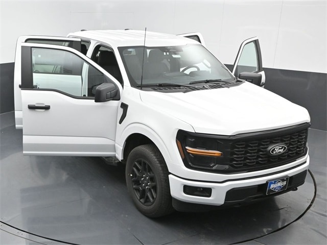 new 2024 Ford F-150 car, priced at $52,502