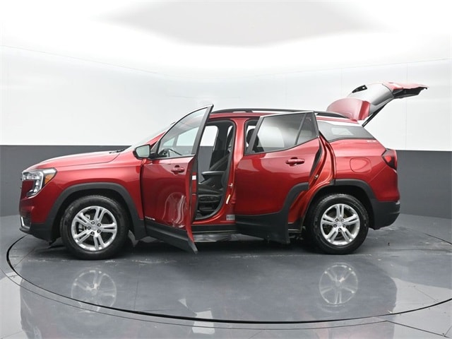 used 2022 GMC Terrain car, priced at $20,270