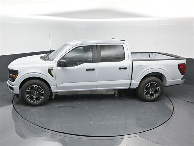 new 2025 Ford F-150 car, priced at $47,780