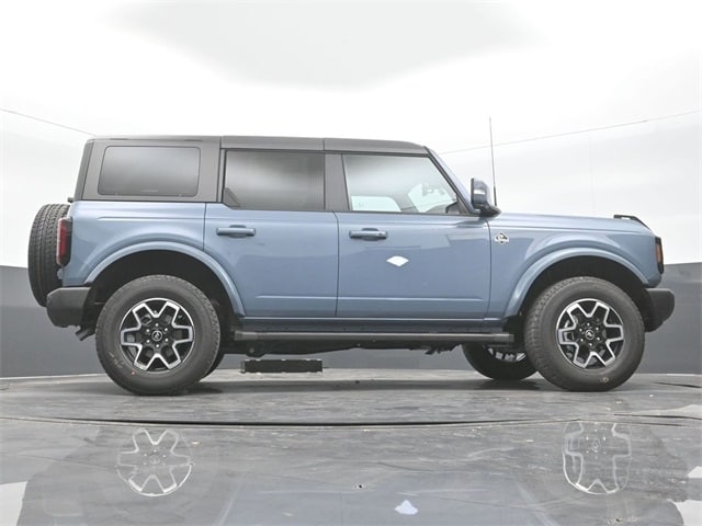 new 2024 Ford Bronco car, priced at $51,955