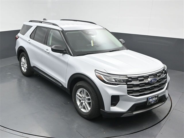 new 2025 Ford Explorer car, priced at $37,645