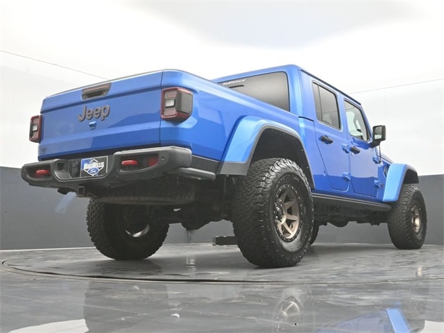 used 2021 Jeep Gladiator car, priced at $33,981