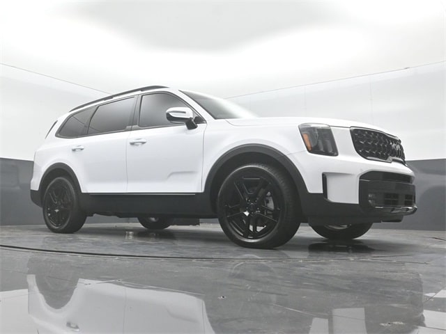 used 2025 Kia Telluride car, priced at $45,668