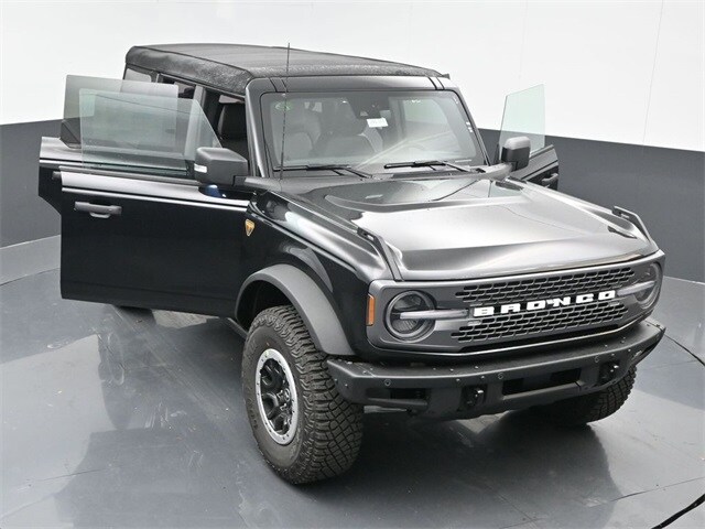 new 2024 Ford Bronco car, priced at $58,740