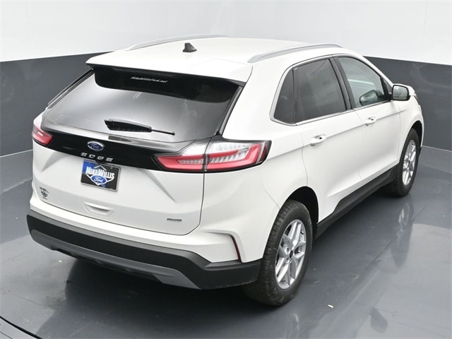 new 2024 Ford Edge car, priced at $37,020