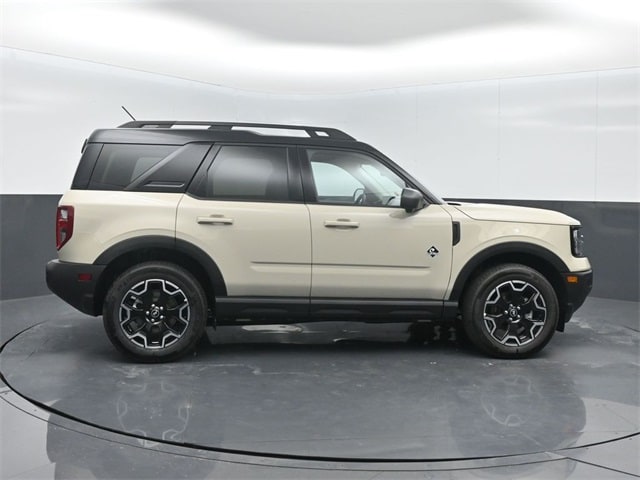 new 2025 Ford Bronco Sport car, priced at $37,846