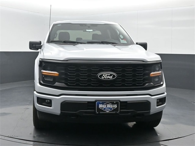 new 2025 Ford F-150 car, priced at $51,921