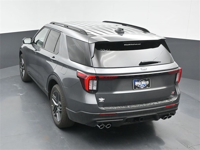 new 2025 Ford Explorer car, priced at $54,365