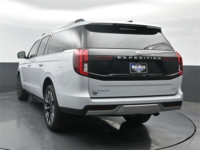 new 2025 Ford Expedition car, priced at $82,435