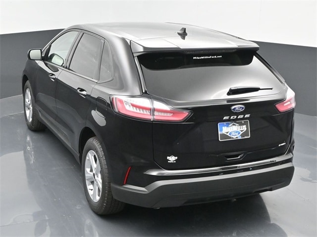 new 2024 Ford Edge car, priced at $33,060