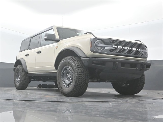 new 2025 Ford Bronco car, priced at $66,960