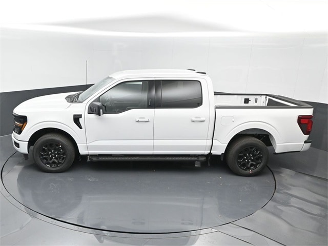 new 2024 Ford F-150 car, priced at $52,595