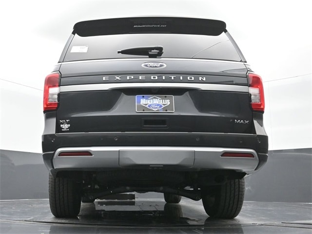 new 2024 Ford Expedition car, priced at $62,000