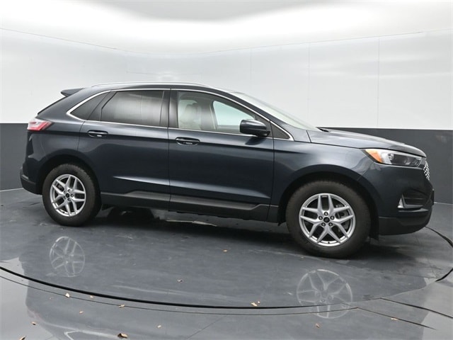 new 2024 Ford Edge car, priced at $40,520